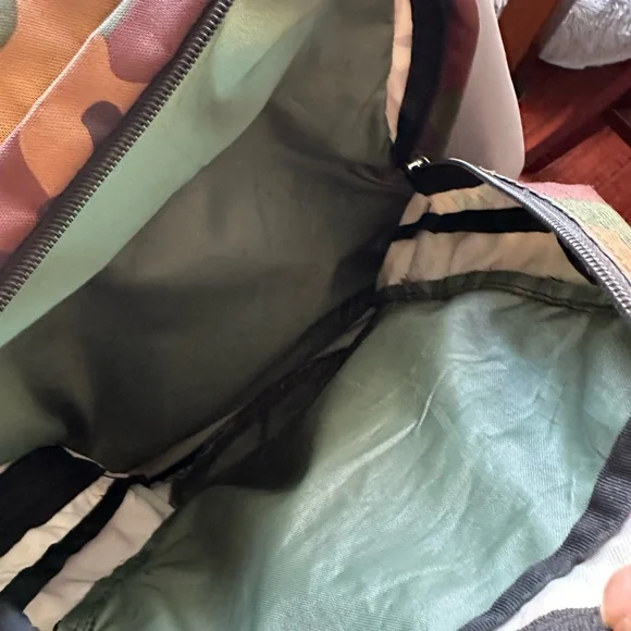 Jansport Men's Camo Backpack - Picture 3 of 8